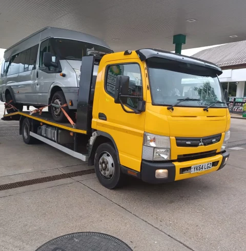 How Long Does It Take for a Recovery Truck to Arrive in Oxfordshire?
